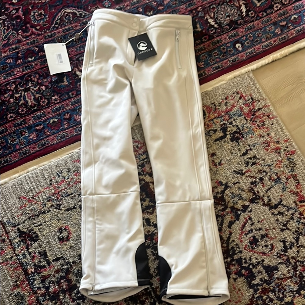 NWT Cordova ski pants, perfect condition